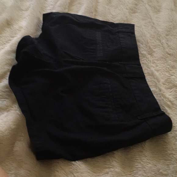 Black J.Crew shorts - Picture 3 of 3